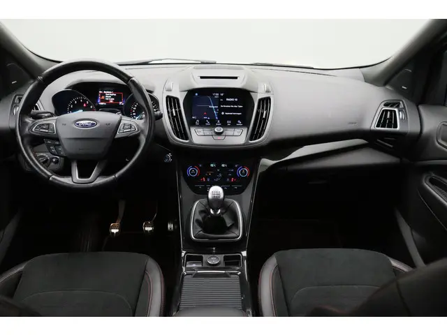 Ford Kuga 1.5 EcoBoost ST Line 2017 Benzine 23