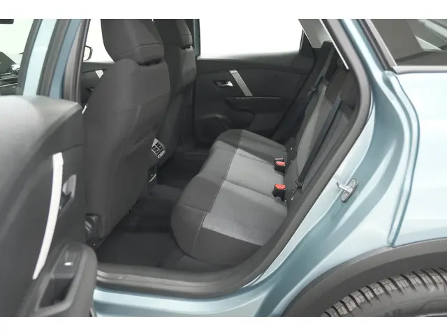Citroën C4 Puretech 130 Plus 2024 Benzine 35