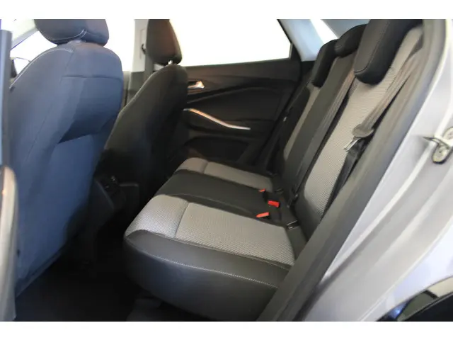 Opel Grandland 1.2 Turbo GS Line 2022 Benzine 12