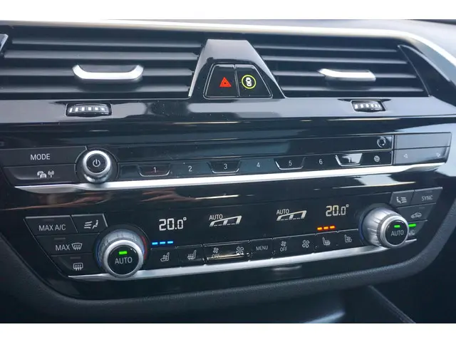 BMW 6 Serie Gran Turismo 630i 2023 Benzine 18