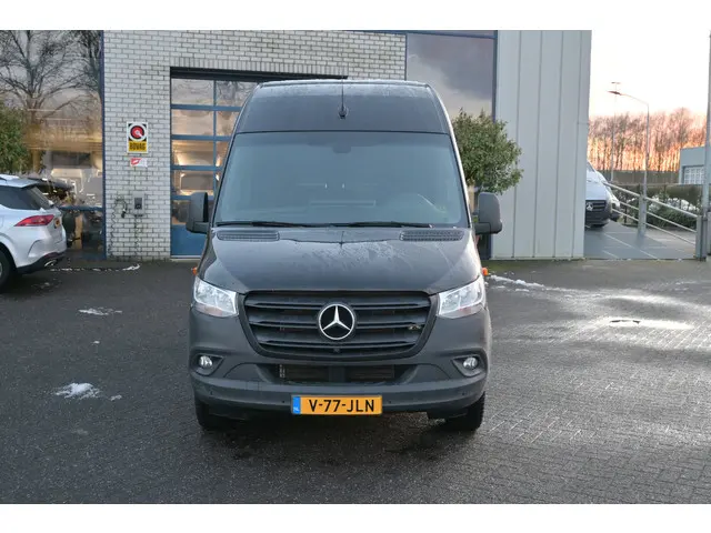 Mercedes-Benz Sprinter 317 CDI L2H2 2021 Diesel 2