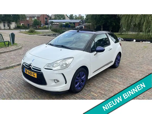 Citroën DS3 Cabrio 1.2 VTi Chic 2013 Benzine 10