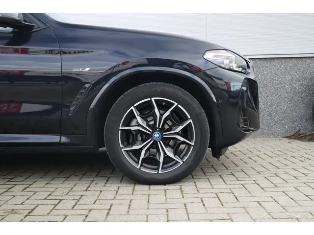 BMW X3 xDrive30e High Executive 2022 Hybride Benzine 17