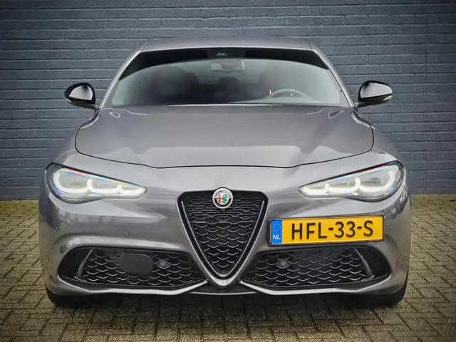 Alfa Romeo Giulia 3