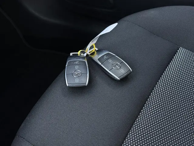 Mercedes-Benz CLA 180 Aut. Business Sol. 2021 Benzine 32