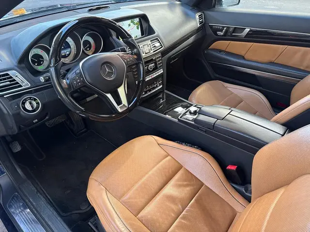 Mercedes-Benz E-Klasse Cabrio 400 Prestige 2015 Benzine 4