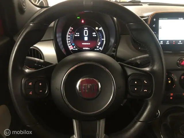 Fiat 500 0.9 TwinAir Turbo Lounge 2016 Benzine 18
