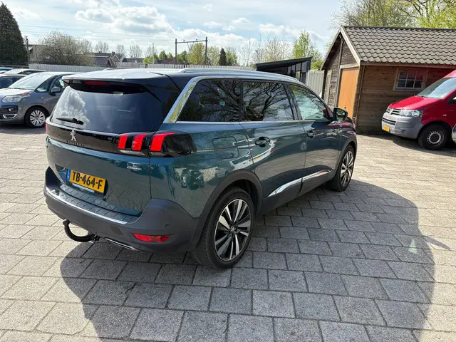 Peugeot 5008 1.2 PureTech Blue Lease GT-Line 2018 Benzine 3