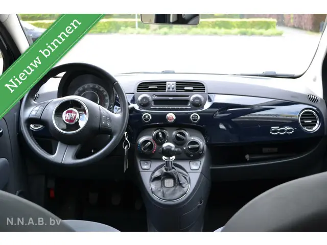 Fiat 500 1.2 Lounge, Airco, Panoramadak, 2012 Benzine 23