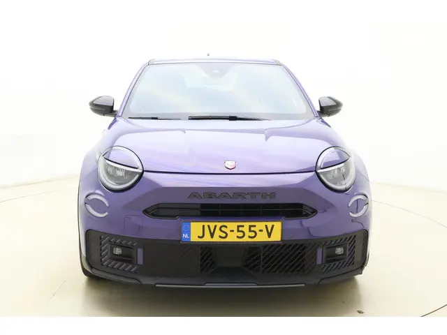 Fiat 600e Abarth Scorpionissima 54 kWh 2026 Elektrisch 6