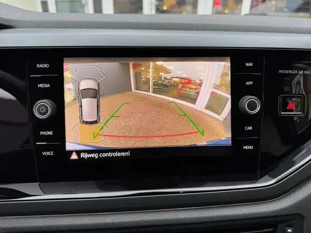 Volkswagen Polo 1.0 TSI R-Line Business 2022 Benzine 23