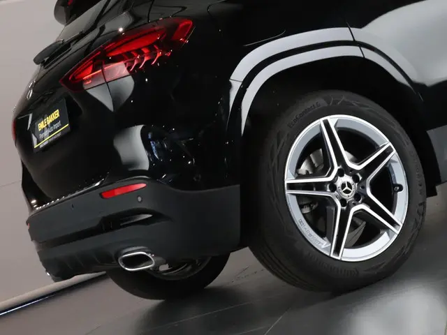 Mercedes-Benz GLA 250 e AMG Line 2024 Hybride Benzine 50