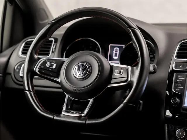 Volkswagen Polo 1.8 TSI GTI 2016 Benzine 18