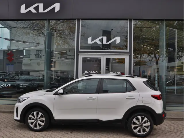 Kia Stonic 1.0 T-GDi MHEV DynamicPlusLine 2023 Benzine 2