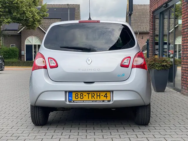 Renault Twingo 1.2 16V Collection AIRCO 2012 Benzine 4