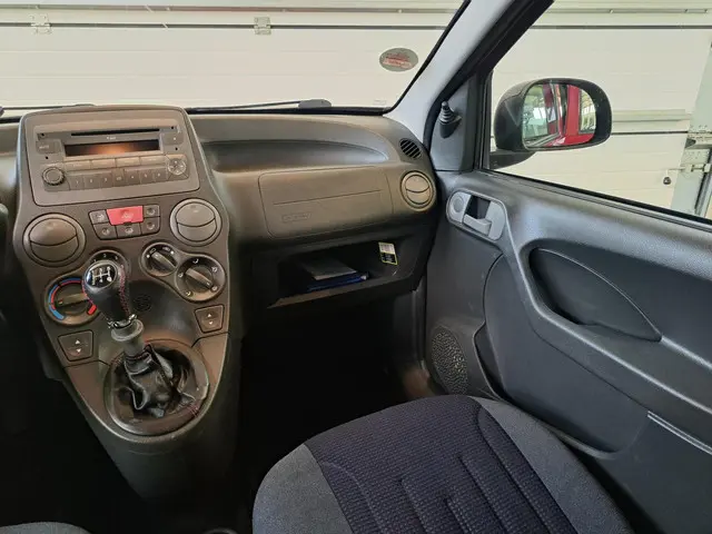 Fiat Panda 1.2 Classic Plus 2012 Benzine 12
