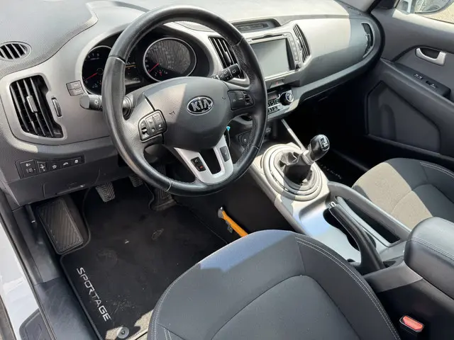 Kia Sportage 1.6 GDI BusinessLine 2015 Benzine 15