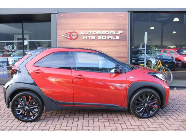 Toyota Aygo X 1.0 VVT-i S-CVT first 2023 Benzine 5