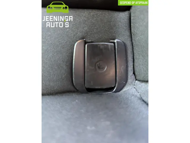 BMW 1 Serie 114i 180pk Executive Upgrade 2013 Benzine 22