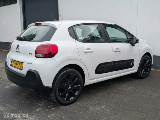 Citroën C3 1.2 PureTech Feel 105g 2017 Benzine 5