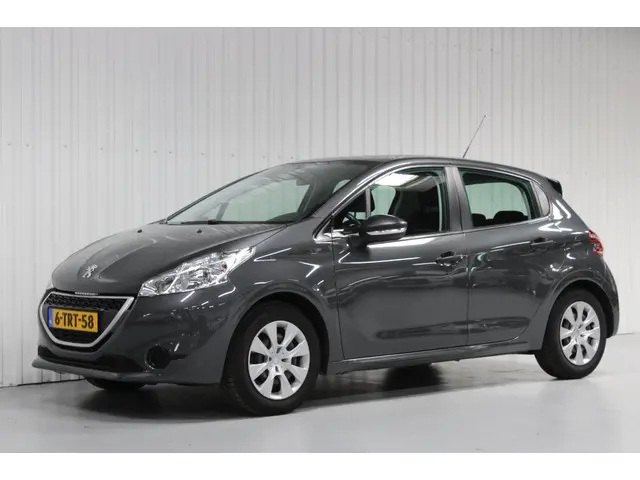 Peugeot 208 1.0 VTi Access 2014 Benzine 12
