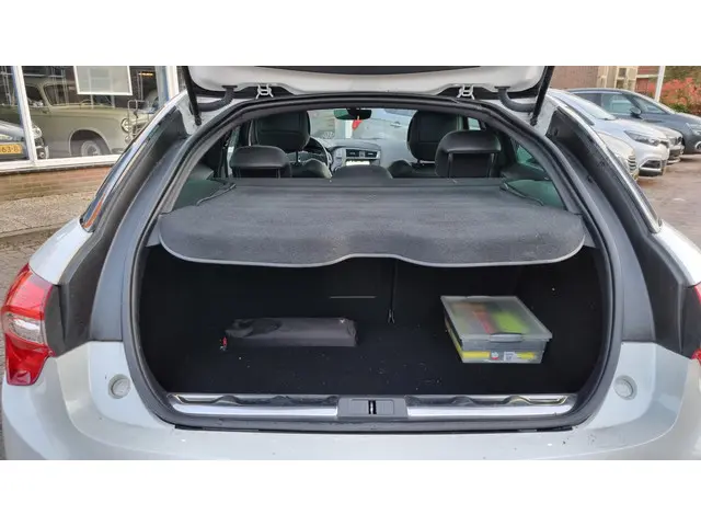 DS DS 5 1.6 THP Performance Line 2018 Benzine 43