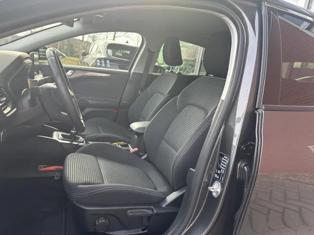 Ford Focus 1.0 EcoBoost Titanium Business 2018 Benzine 10