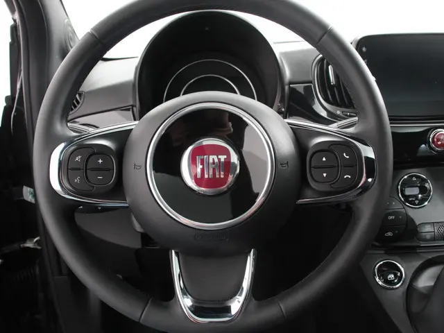 Fiat 500 1.0 Hybrid Dolcevita Finale 2024 Benzine 16