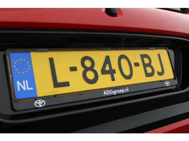 Toyota Aygo 1.0 VVT-i x-play 2021 Benzine 36