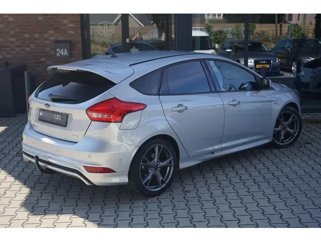 Ford Focus 1.0 ST-Line 2018 Benzine 13