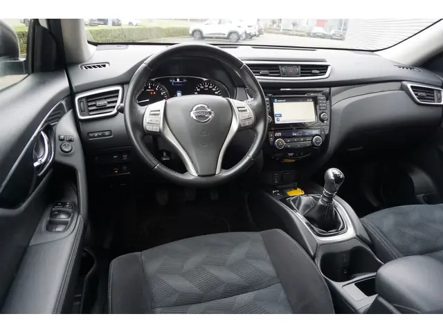 Nissan X-Trail 1.6 DIG-T Connect Edition 2015 Benzine 10