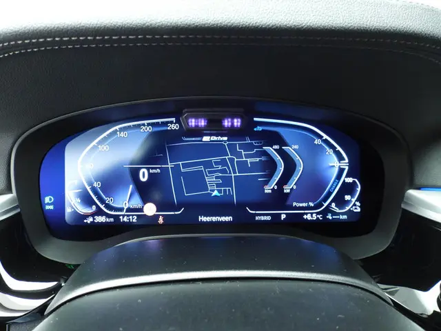 BMW 5 Serie Touring 530e 2024 Hybride Benzine 12