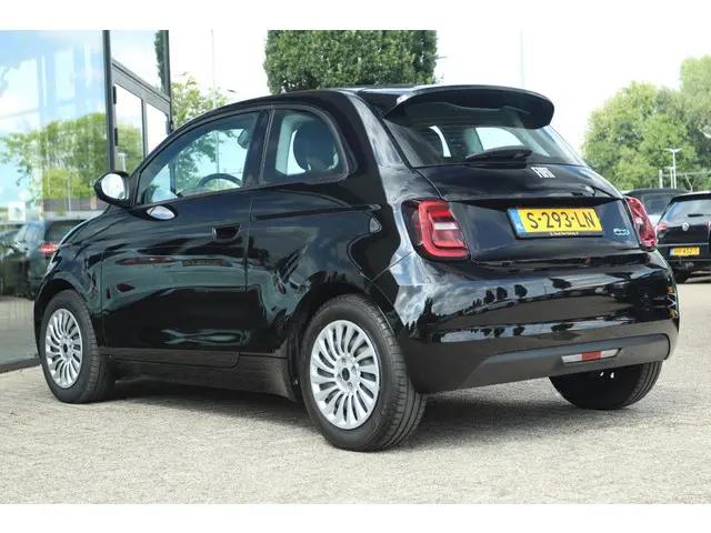 Fiat 500e 42 kWh 2023 Elektrisch 12