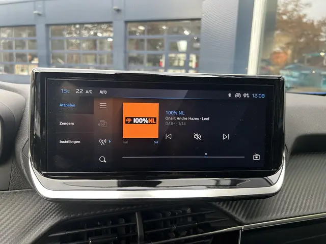 Peugeot 2008 1.2 Turbo 100PK Allure 2024 Benzine 11