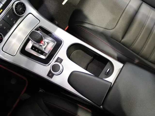 Mercedes-Benz SLC 180 2019 Benzine 13