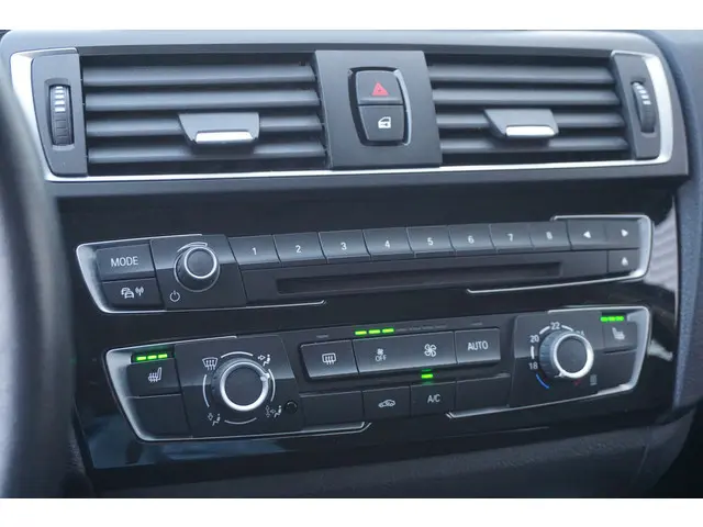 BMW 1 Serie 118i Corporate Lease M Sport 2016 Benzine 13