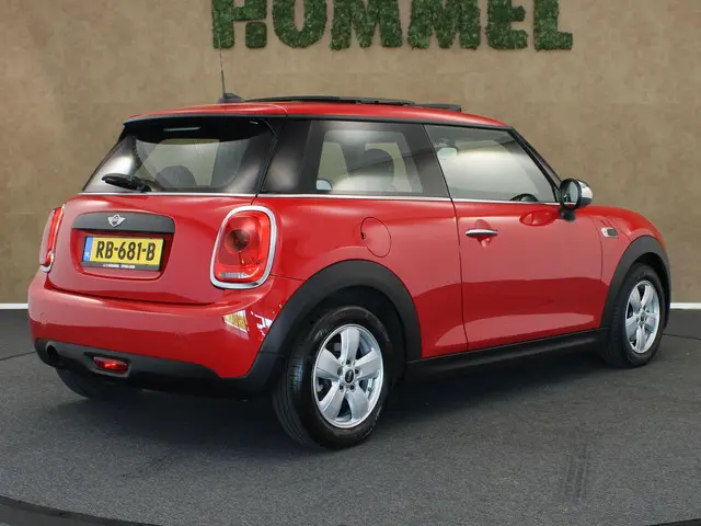 MINI One 1.2 Business 2017 Benzine 2
