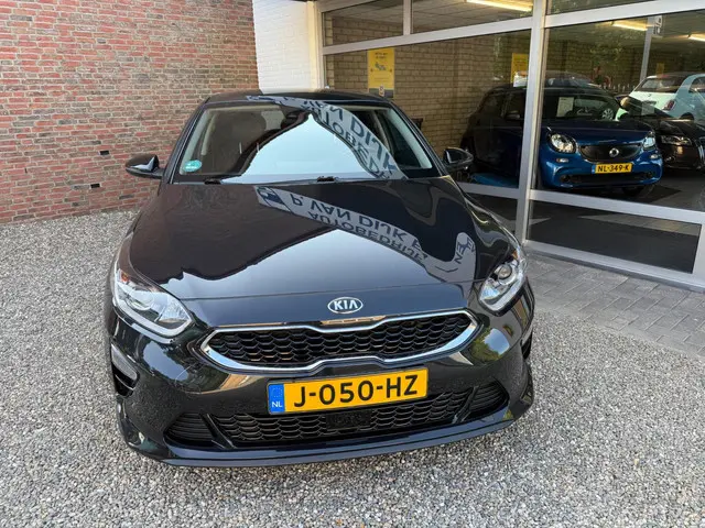 Kia Ceed 1.0 T-GDi DynamicPlusLine 2020 Benzine 4