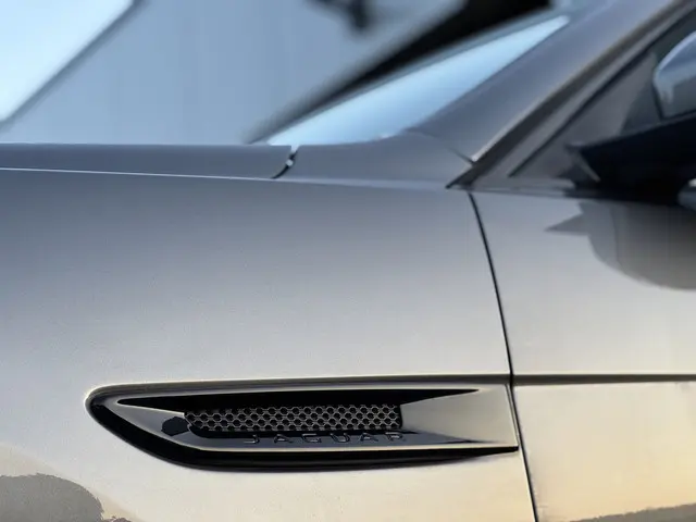 Jaguar F-PACE 3.0 S AWD 30d 2016 Diesel 18