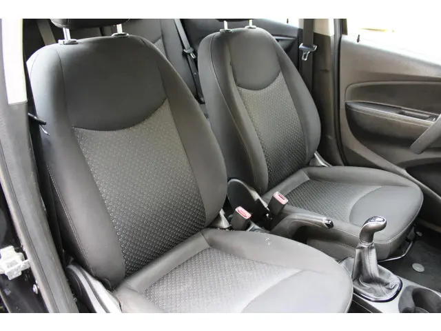 Opel KARL 1.0 ecoFLEX Edition 2016 Benzine 11