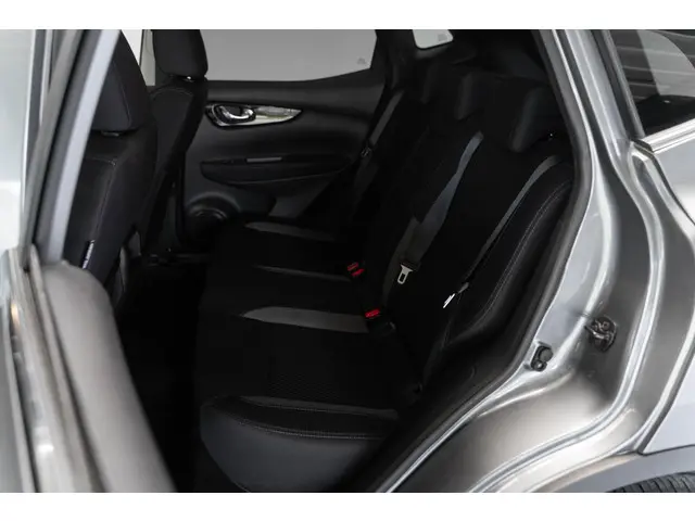 Nissan QASHQAI 1.2 Business Edition 2018 Benzine 32