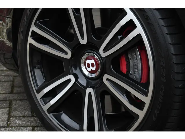 Bentley Continental GT 4.0 V8 508pk 2013 Benzine 80
