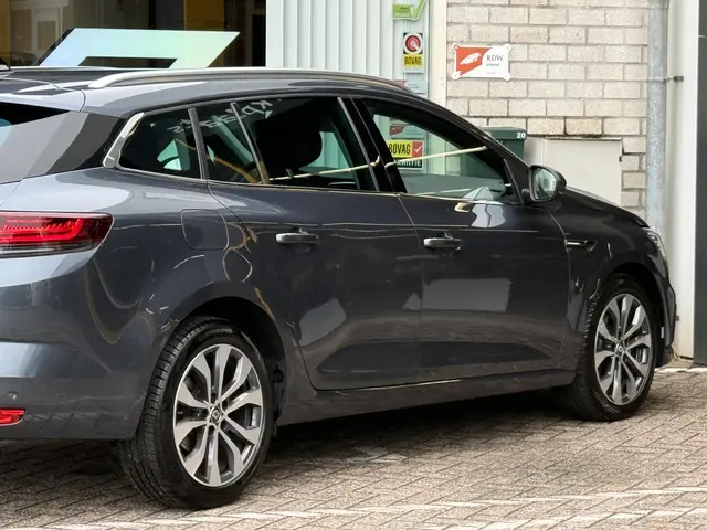 Renault Mégane Estate 1.3 TCe 140 Techno 2023 Benzine 15