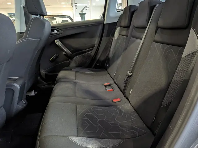 Peugeot 2008 1.2 PureTech Blue Lion 2017 Benzine 7