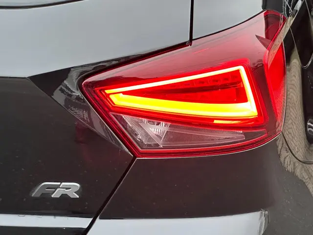 SEAT Ibiza 1.0 EcoTSI FR 2022 Benzine 15