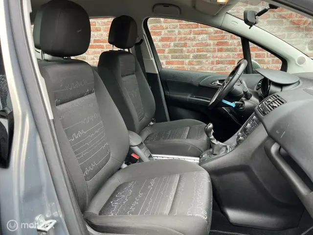 Opel Meriva 1.4 Turbo Anniversary Edition 2012 Benzine 21