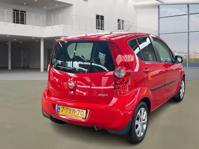 Opel Agila 1.0 Berlin 2014 Benzine 3