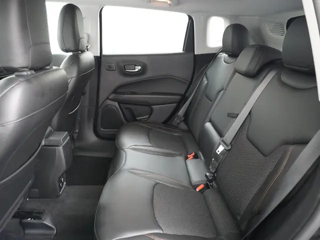 Jeep Compass 1.4 MultiAir Limited 2019 Benzine 21