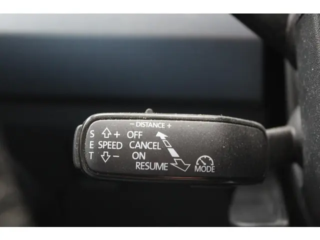 SEAT Arona 1.6 TDI Style Business Intense 2020 Diesel 19