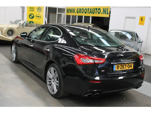 Maserati Ghibli 3